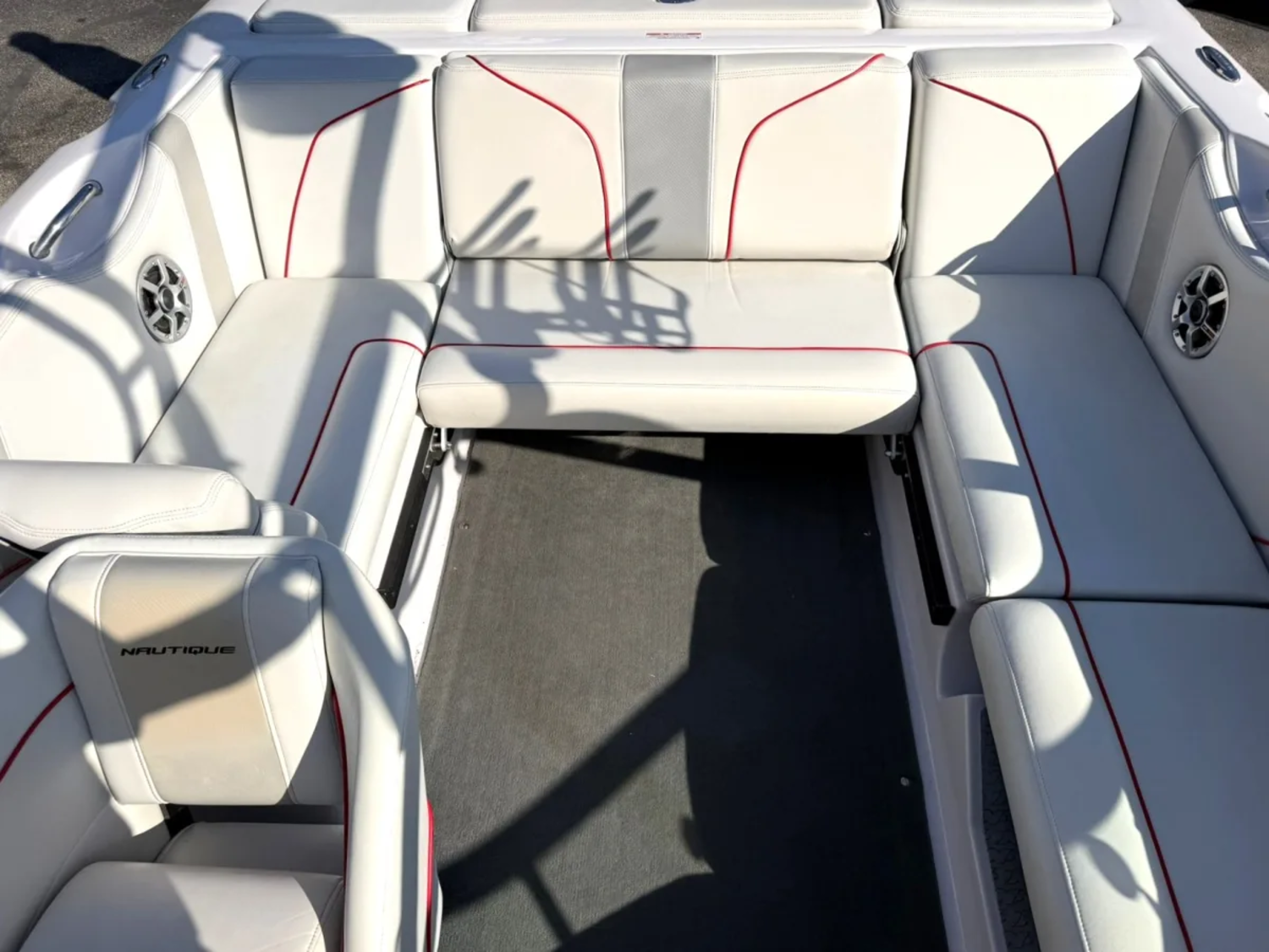 2008 Super Air Nautique 210 - ONE OWNER!