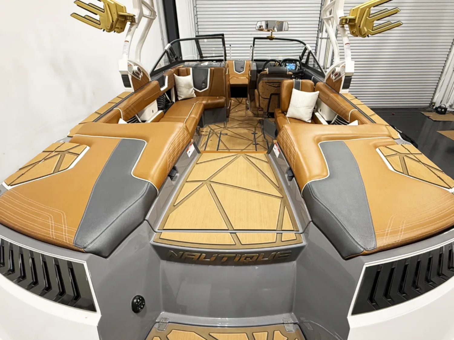 2016 Nautique G25