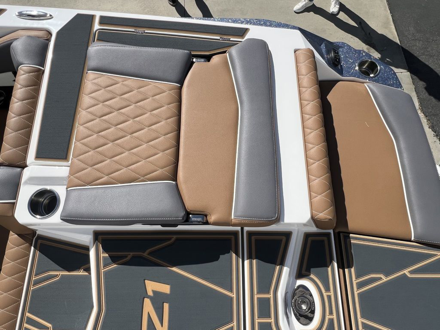 2027 Tige Z1