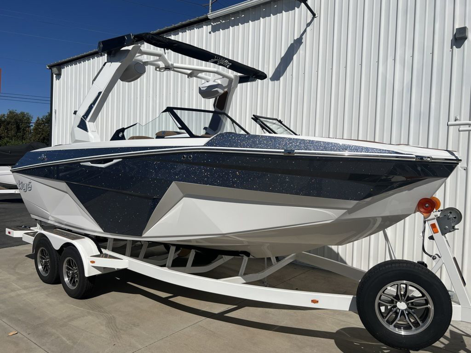 2027 Tige Z1
