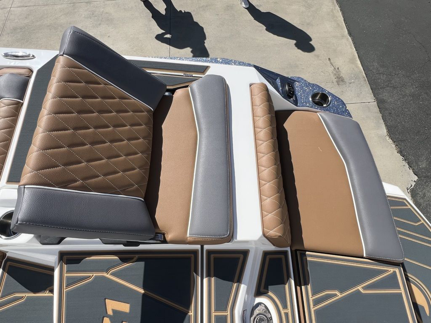 2027 Tige Z1
