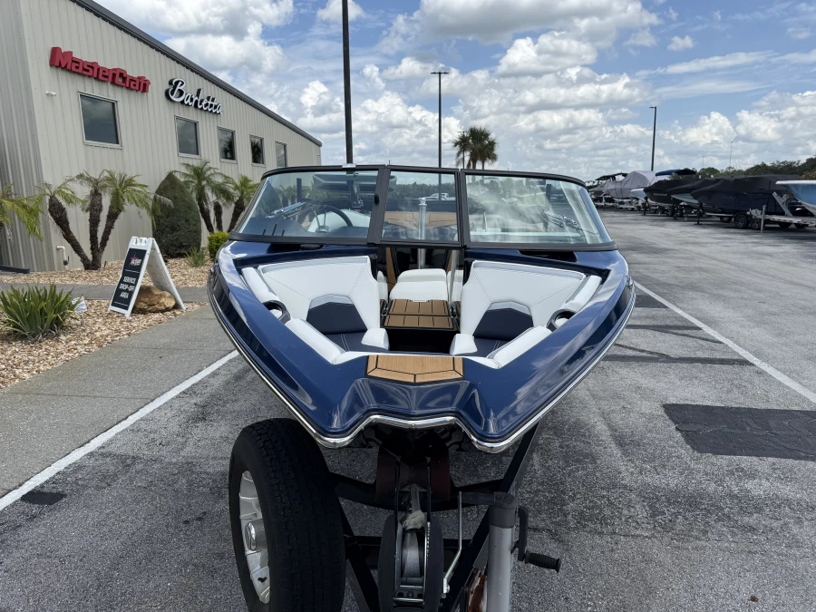 2025-mastercraft-prostar-146058-image9
