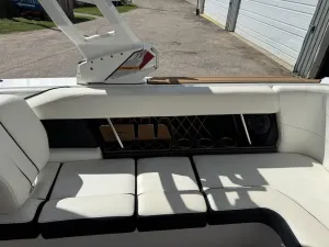 2019-nautique-gs24-146061-image11
