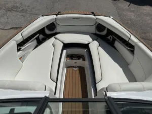 2019-nautique-gs24-146061-image13