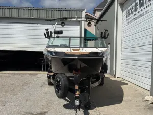 2019-nautique-gs24-146061-image3