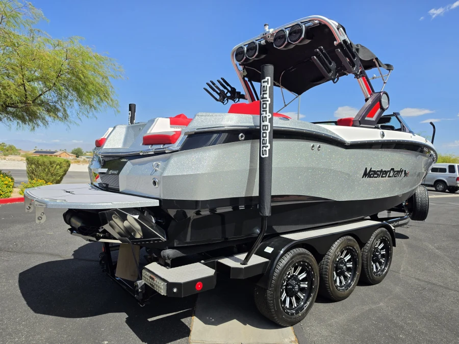 2023-mastercraft-x-star-146063-image8