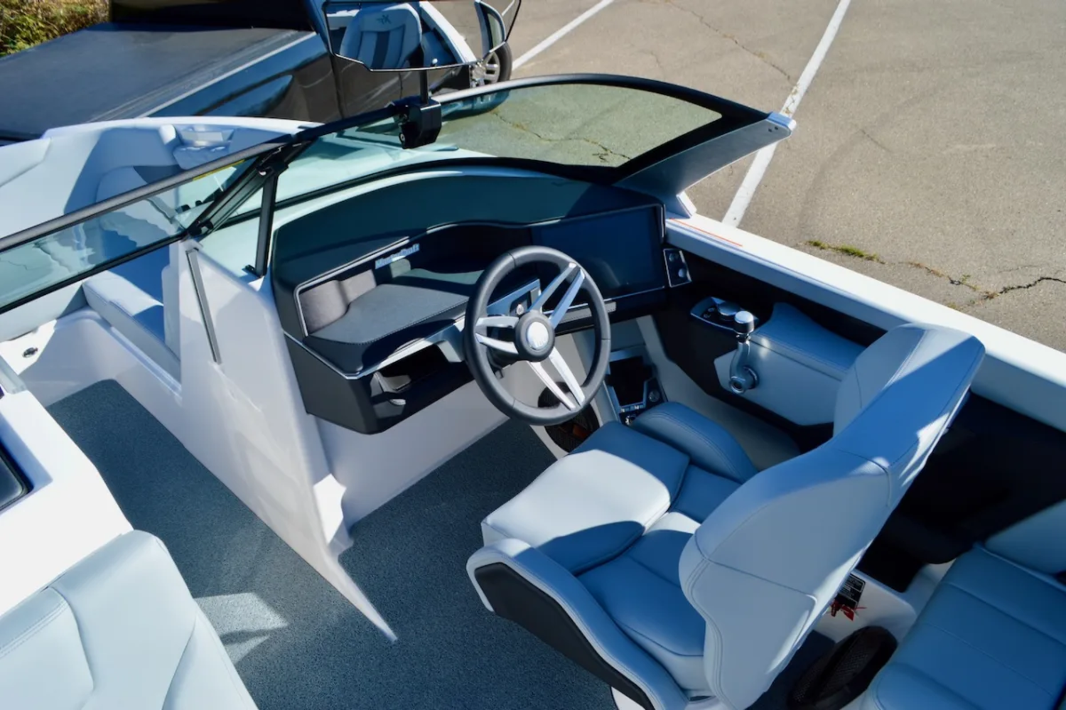 2025 MasterCraft XT22