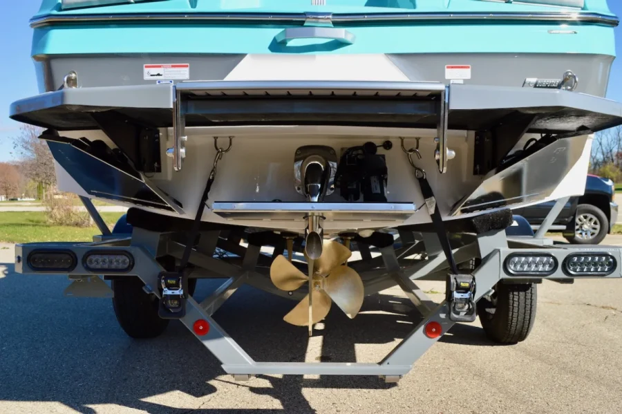 2025-mastercraft-xt22-146068-image8.webp