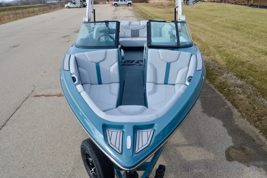 2025-mastercraft-xt23-146069-image12.webp