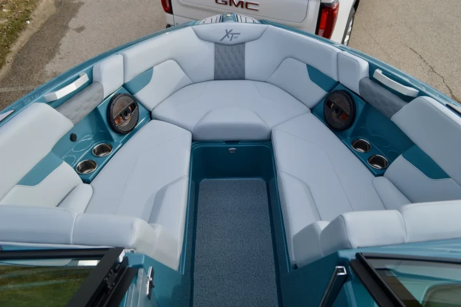 2025-mastercraft-xt23-146069-image5.webp