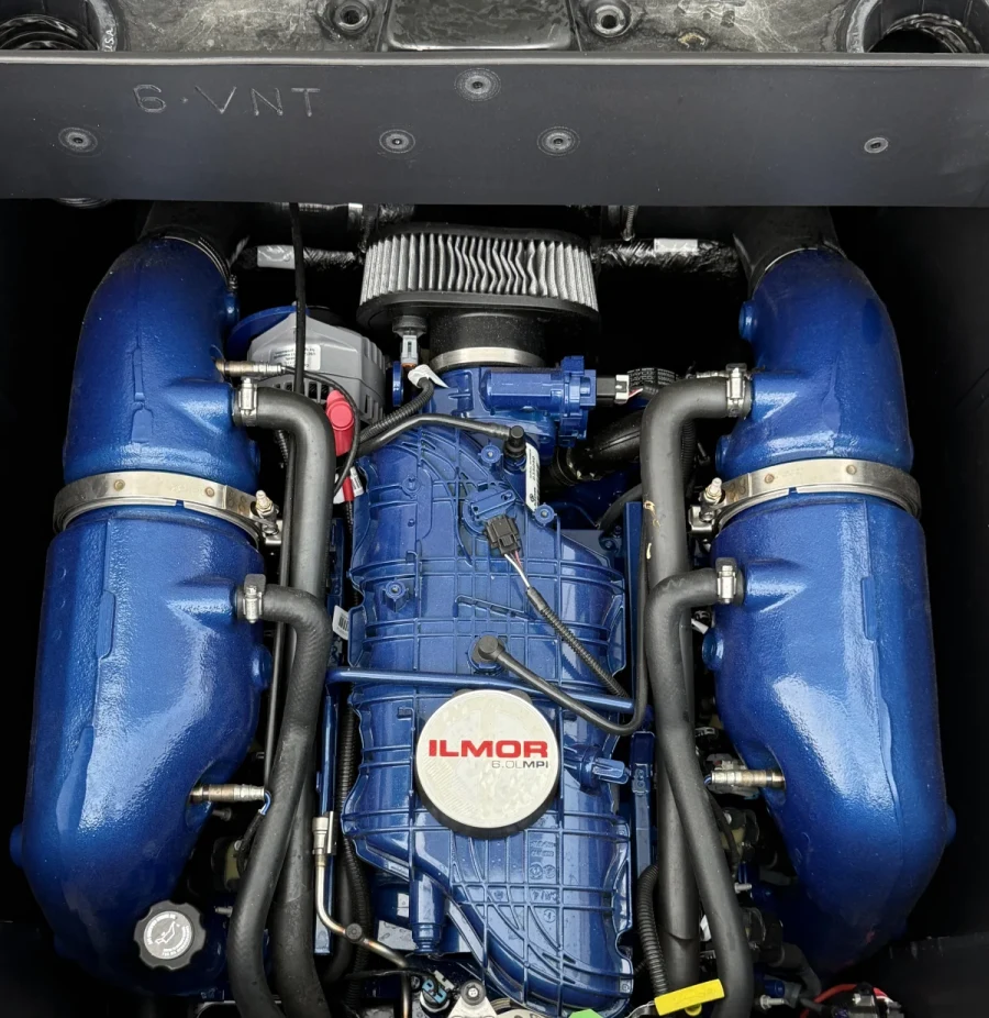 2023-mastercraft-xt22-146070-image12.webp