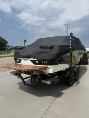 2023-mastercraft-xt22-146070-image14.webp