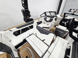 2022-nautique-gs22-146080-image7.webp