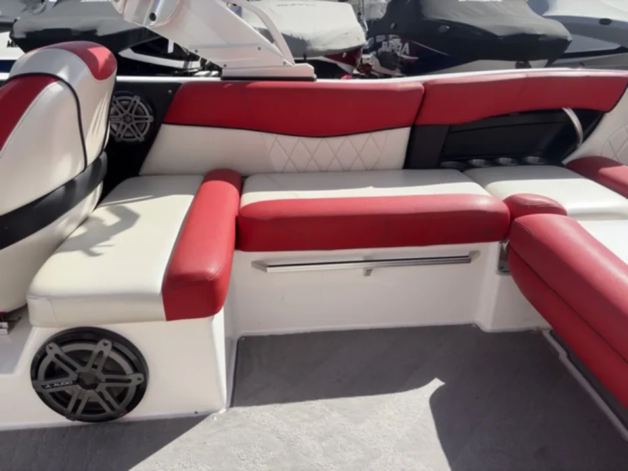 2014-mastercraft-x46-146083-image17.webp