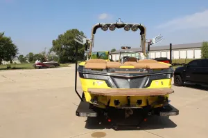 2020-mastercraft-xt23-146085-image1.webp