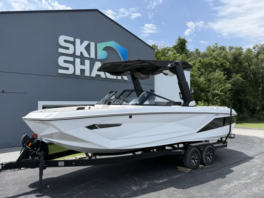 2022-nautique-g25-146094-image1.webp