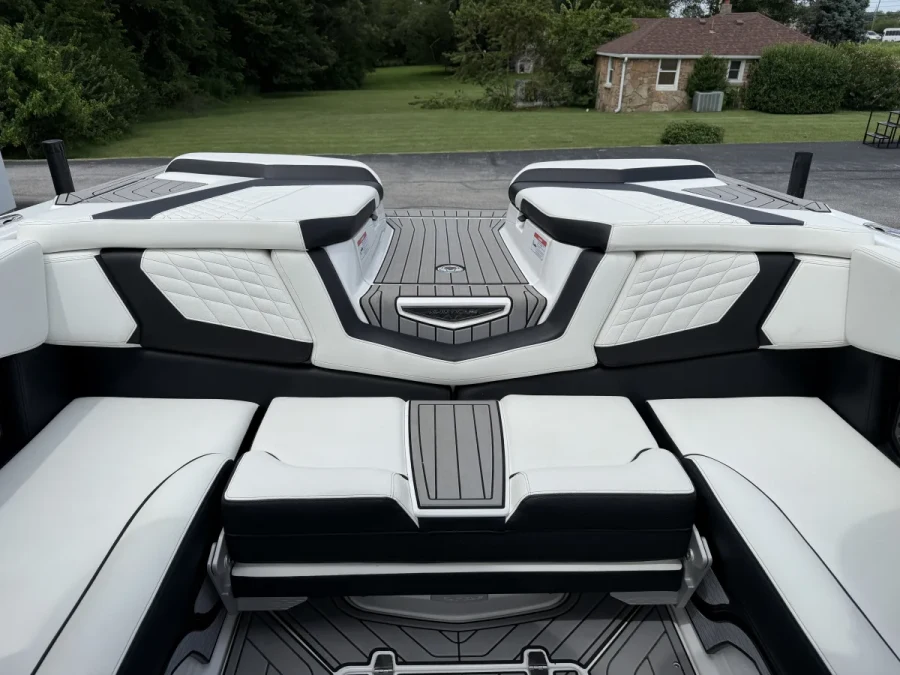 2022-nautique-g25-146094-image18.webp