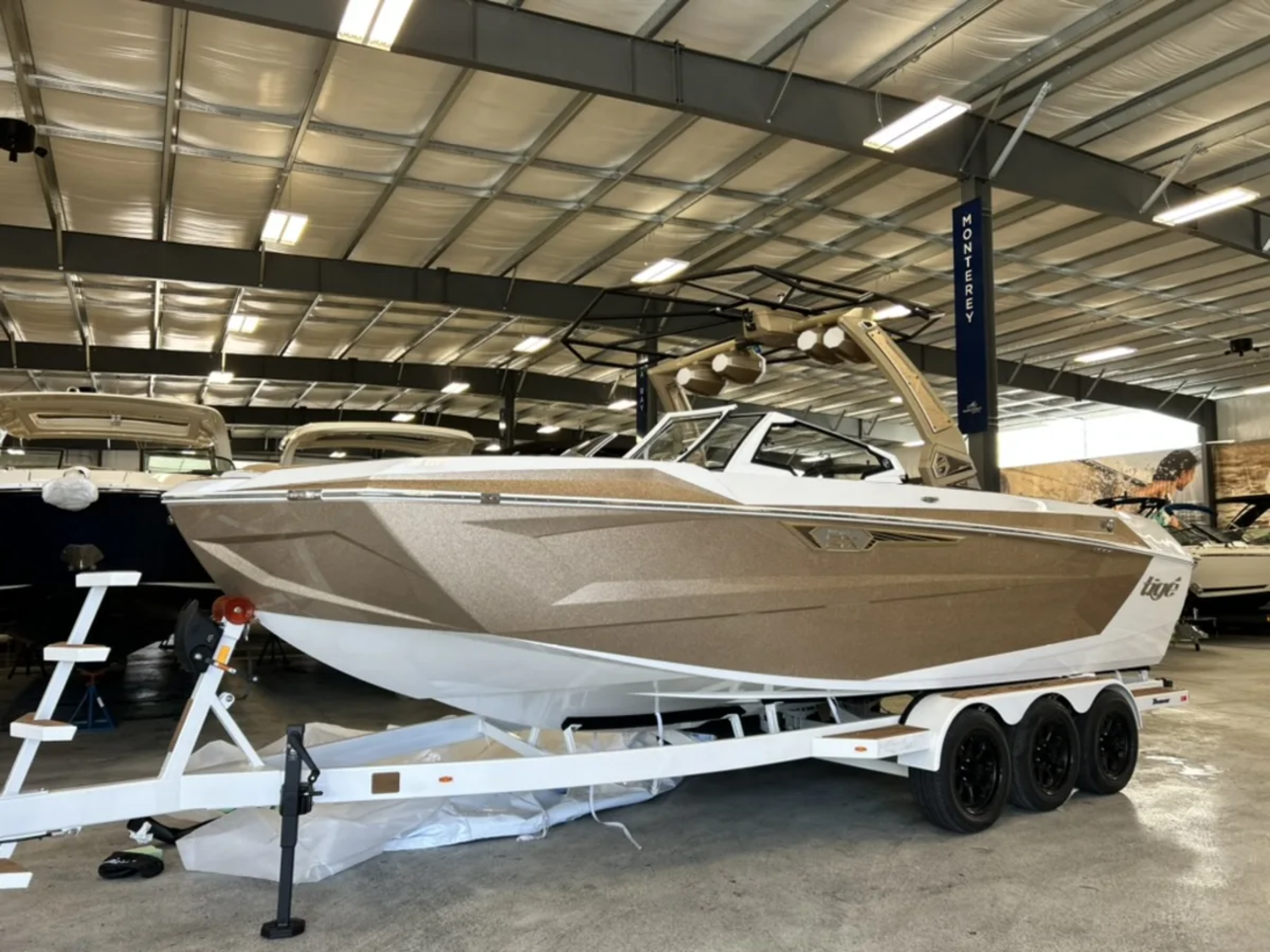 2024 Tige Boats Ultre 25ZX