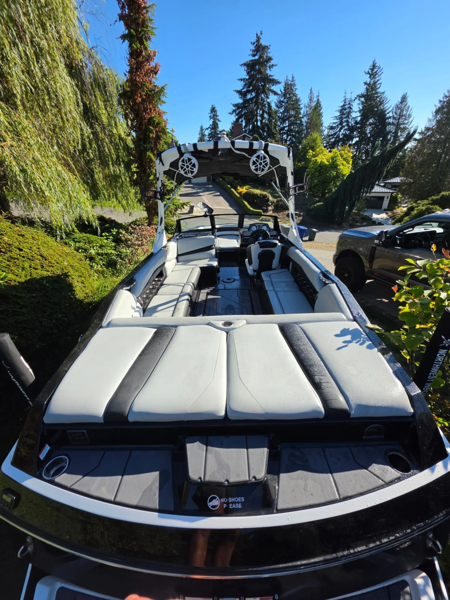 2020 Axis Boats A24