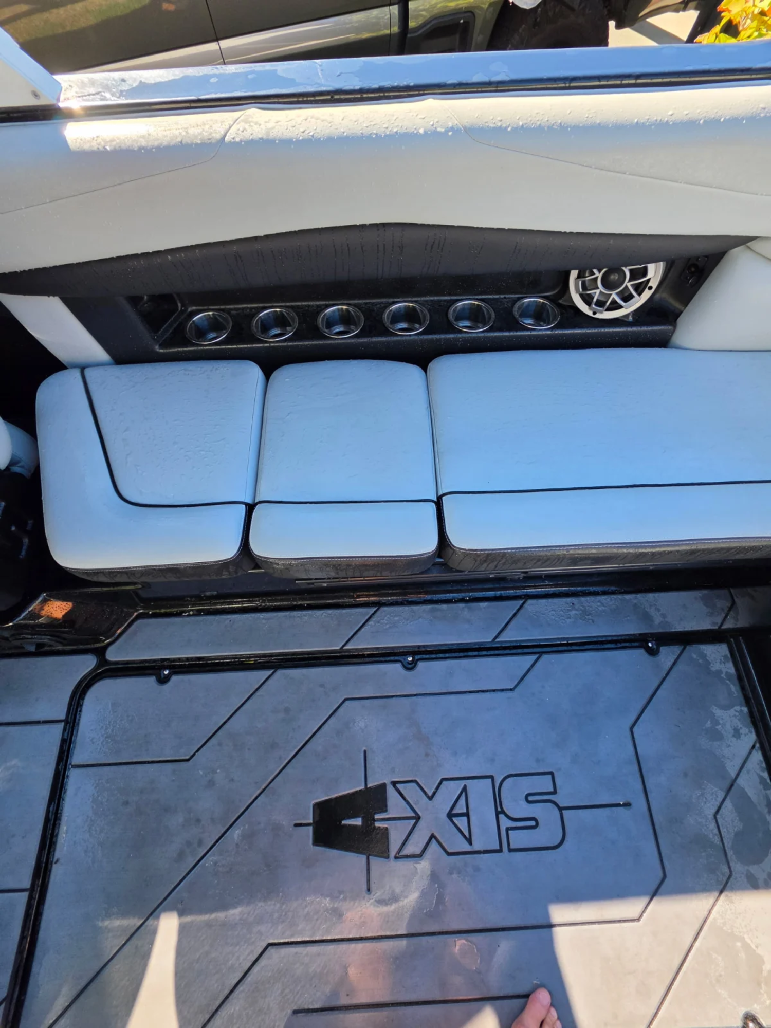 2020 Axis Boats A24