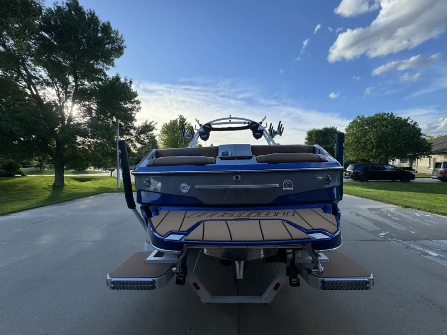 2020-malibu-wakesetter-25-lsv-146105-image4.webp