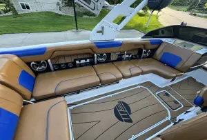 2020-malibu-wakesetter-25-lsv-146105-image8.webp