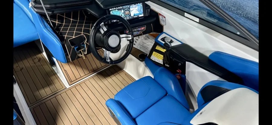 2018-nautique-gs24-146106-image9.webp