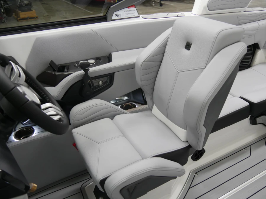 2025-nautique-g21-146116-image14