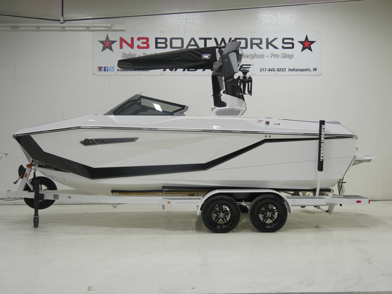 2025 Nautique G21