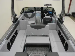 2026-nautique-gs24-146119-image10