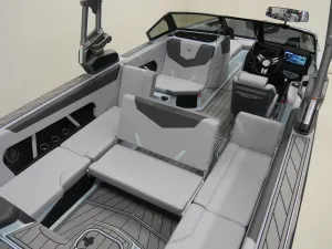 2026-nautique-gs24-146119-image11