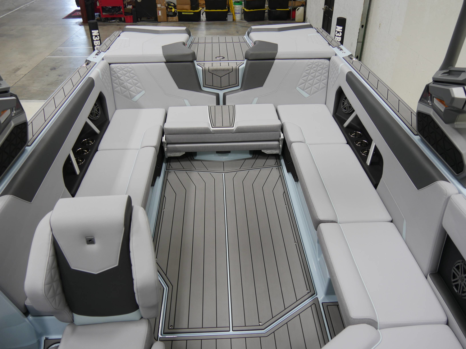 2026 Nautique GS24