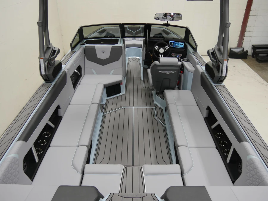 2026-nautique-gs24-146119-image7