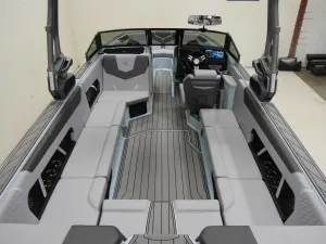 2026-nautique-gs24-146119-image7