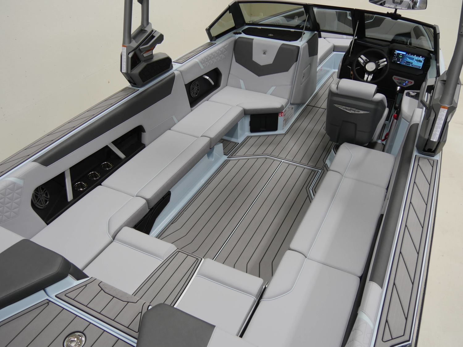 2026 Nautique GS24