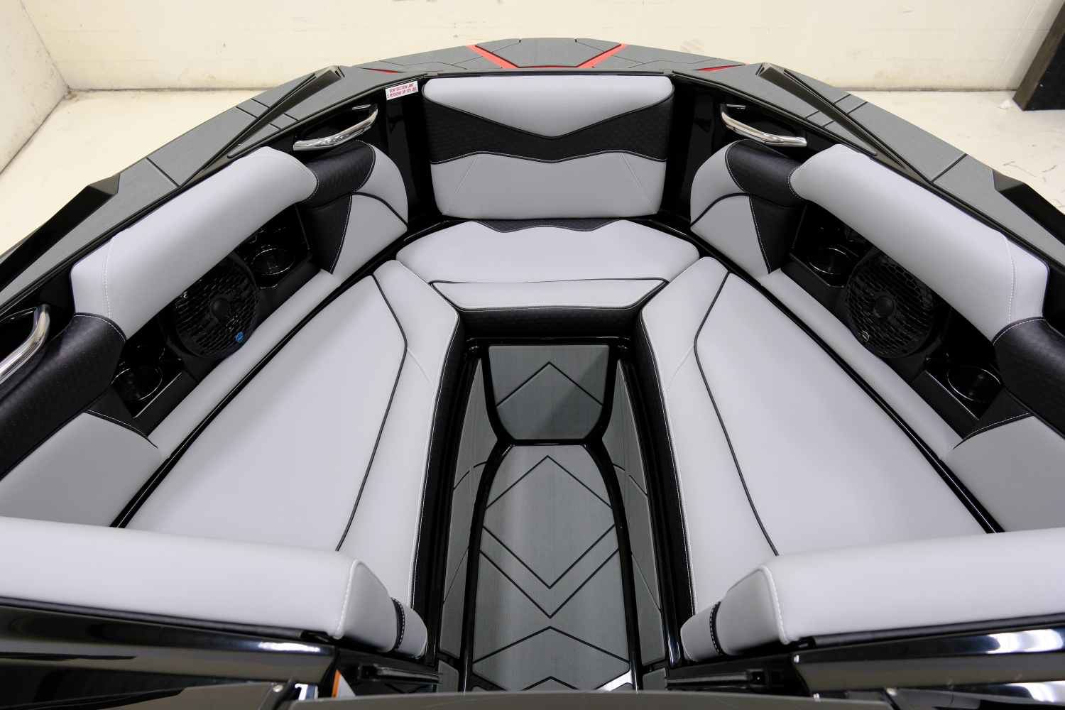 2026 Supreme S220