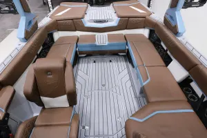 2027-nautique-s23-146124-image17