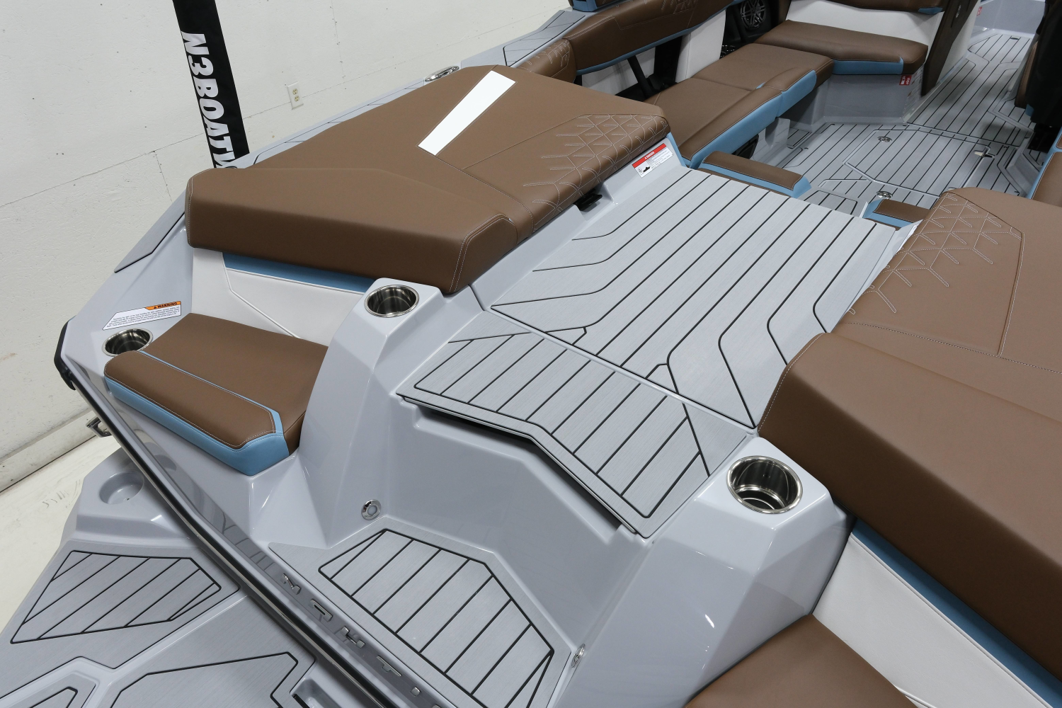 2027 Nautique S23