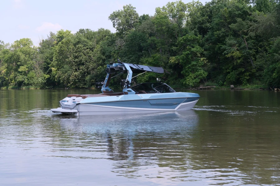 2027-nautique-s23-146124-image24