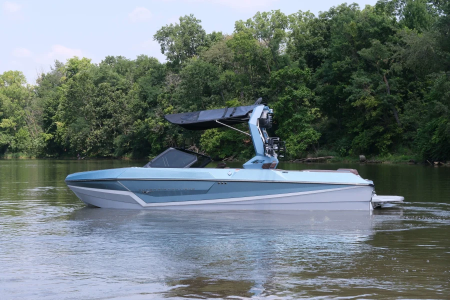2027-nautique-s23-146124-image30