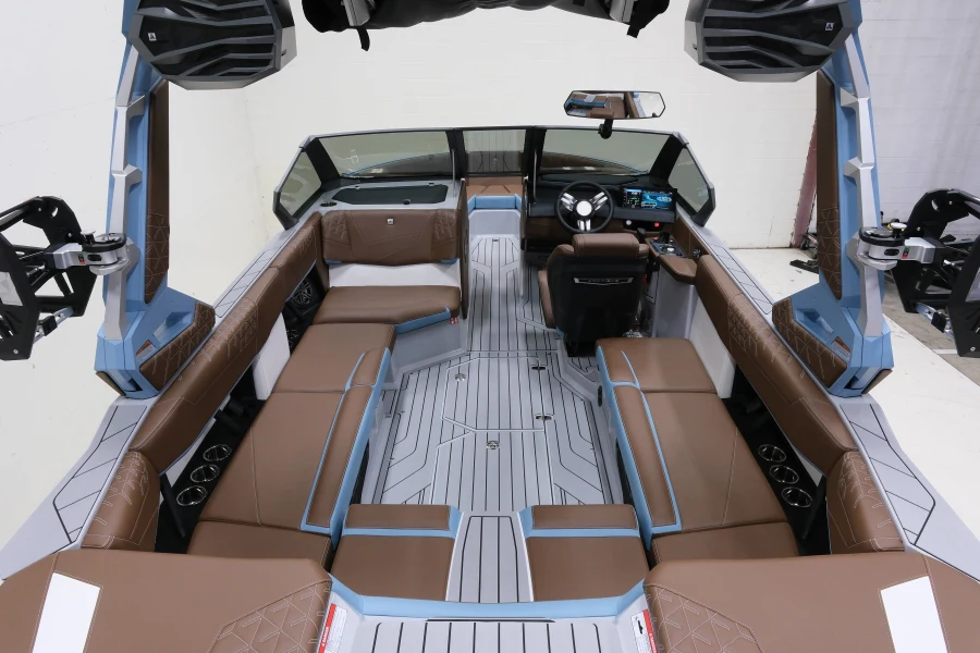 2027-nautique-s23-146124-image8