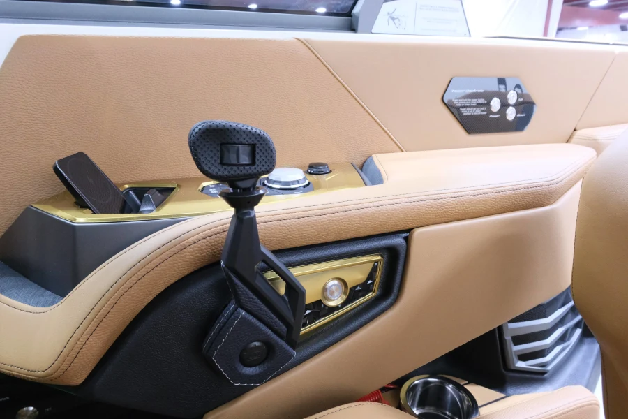 2027-nautique-g23-146125-image20