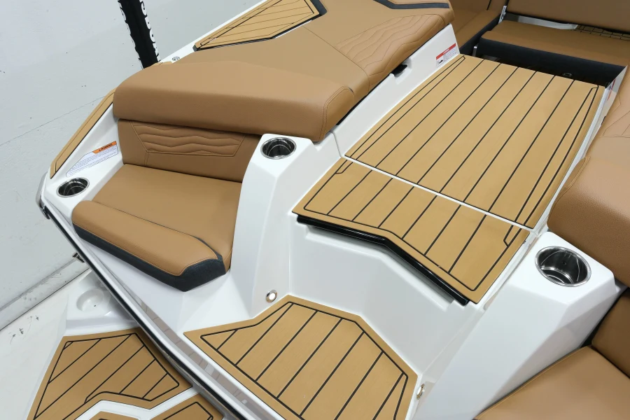 2027-nautique-g23-146125-image21