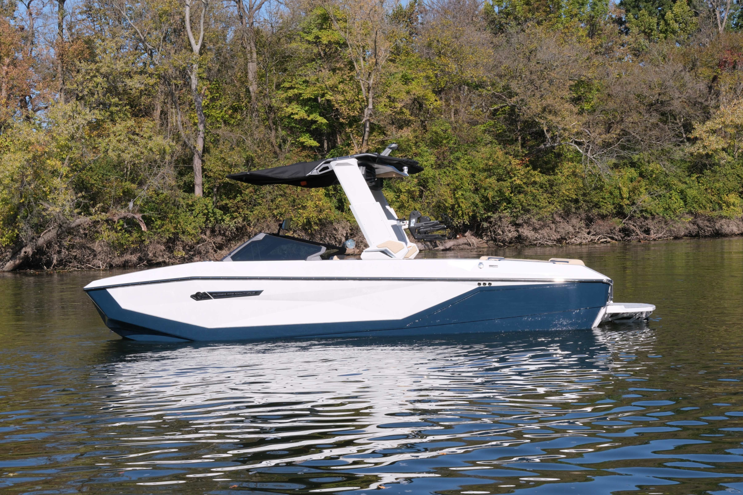 2027 Nautique G25