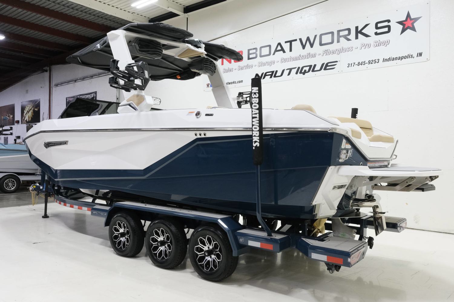 2027 Nautique G25