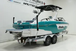 2021-malibu-wakesetter-23-lsv-146128-image3