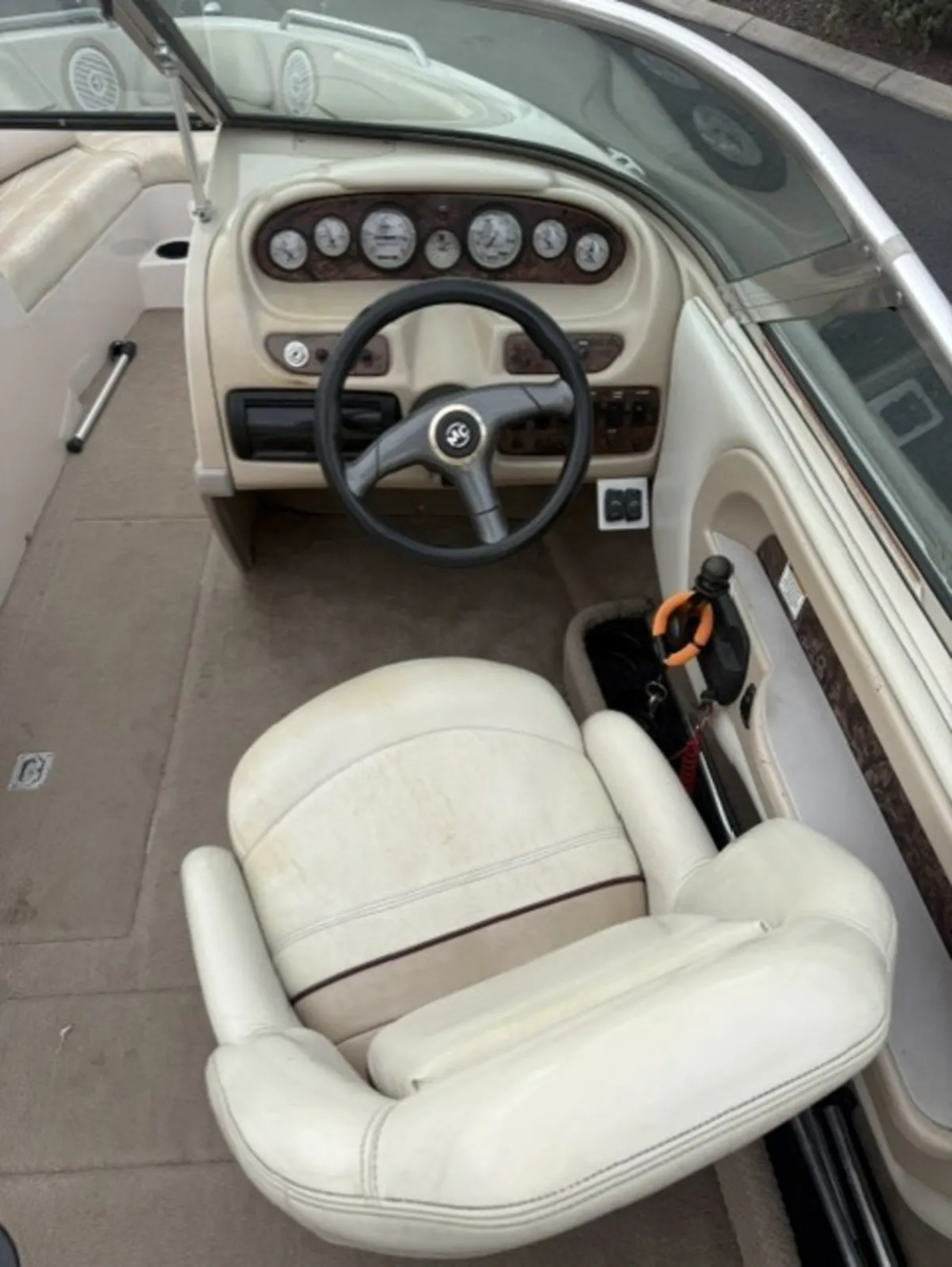 1999 MasterCraft Maristar 210 