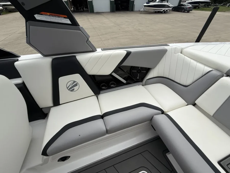 2020-tige-22rzx-146135-image15.webp