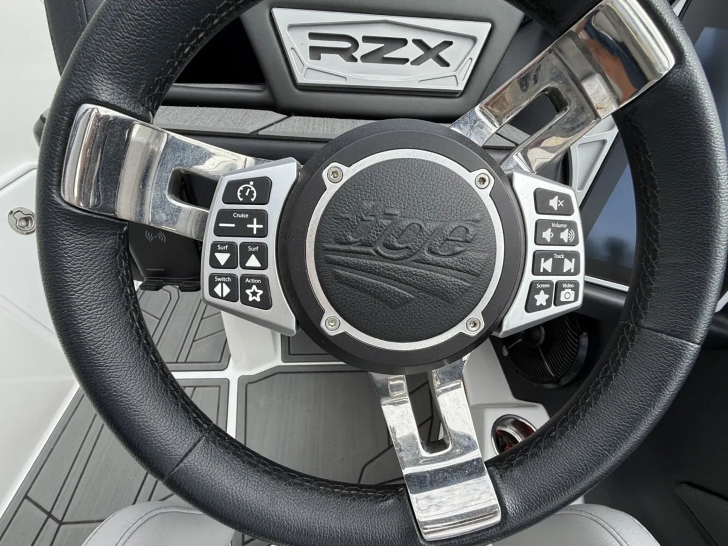2020 Tige' 22RZX
