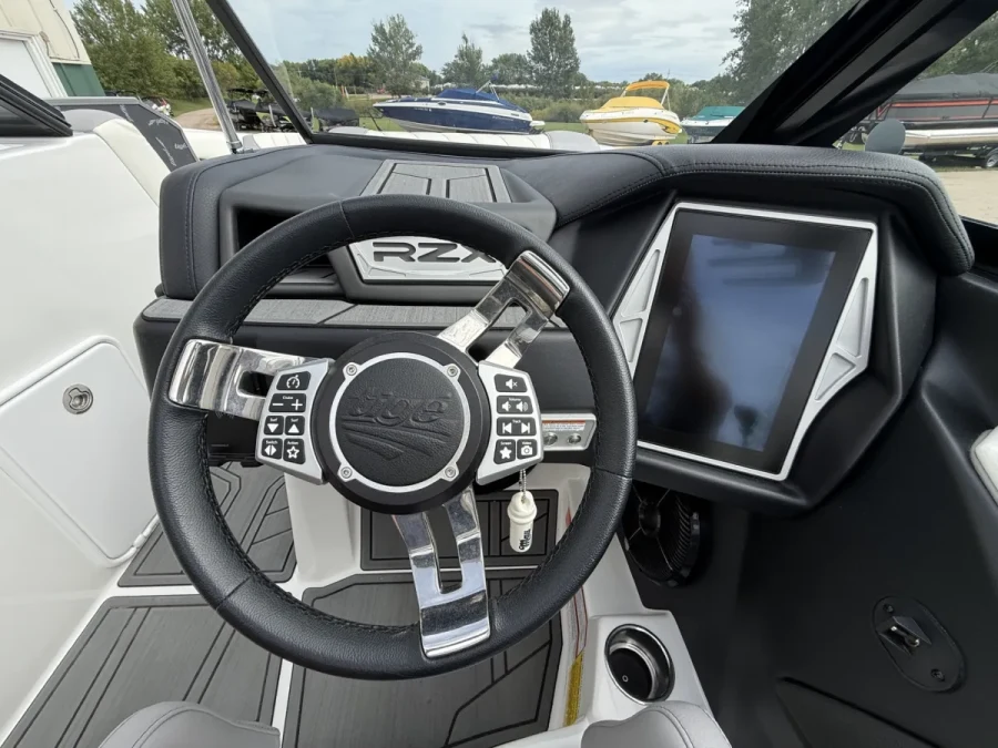 2020-tige-22rzx-146135-image22.webp